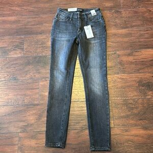 Judy Blue black high rise ankle skinny jeans size 0/24